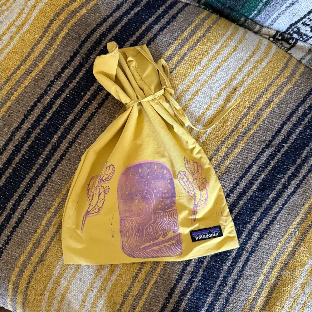 Patagonia Mustard Bag with Violet Graphic